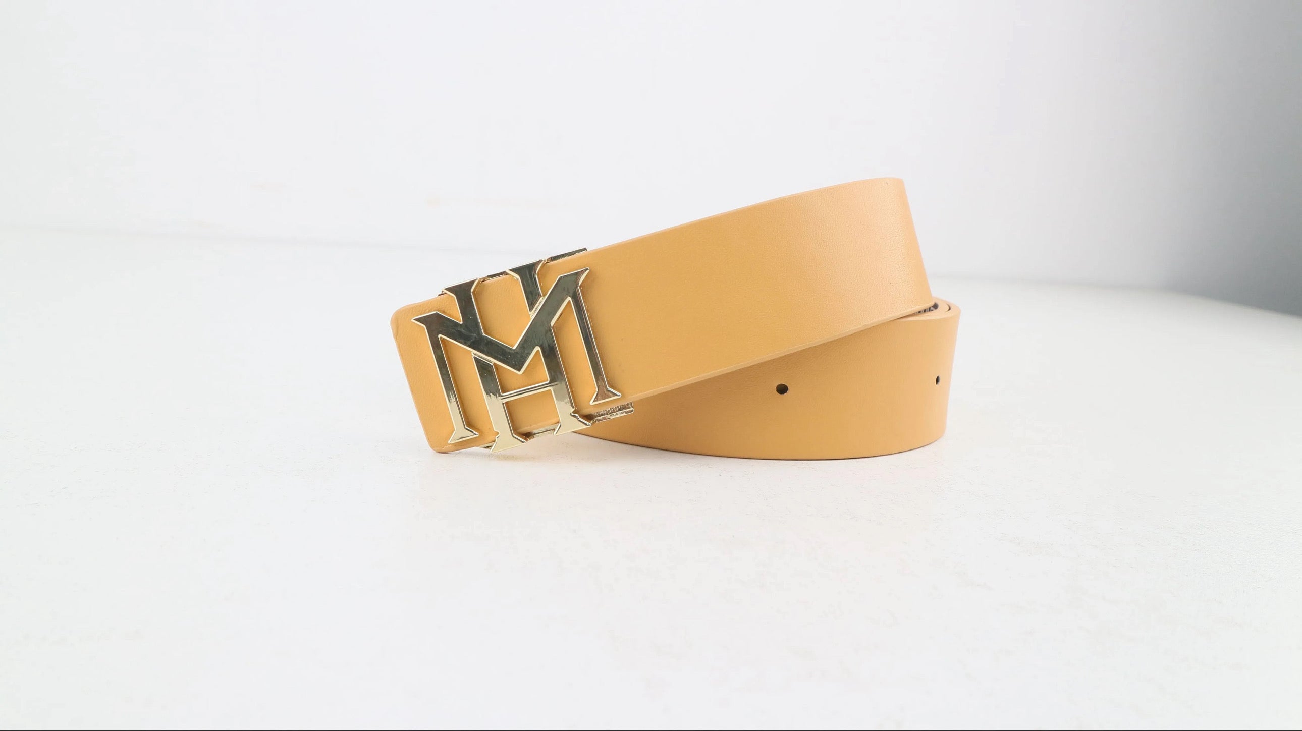 Leather belt