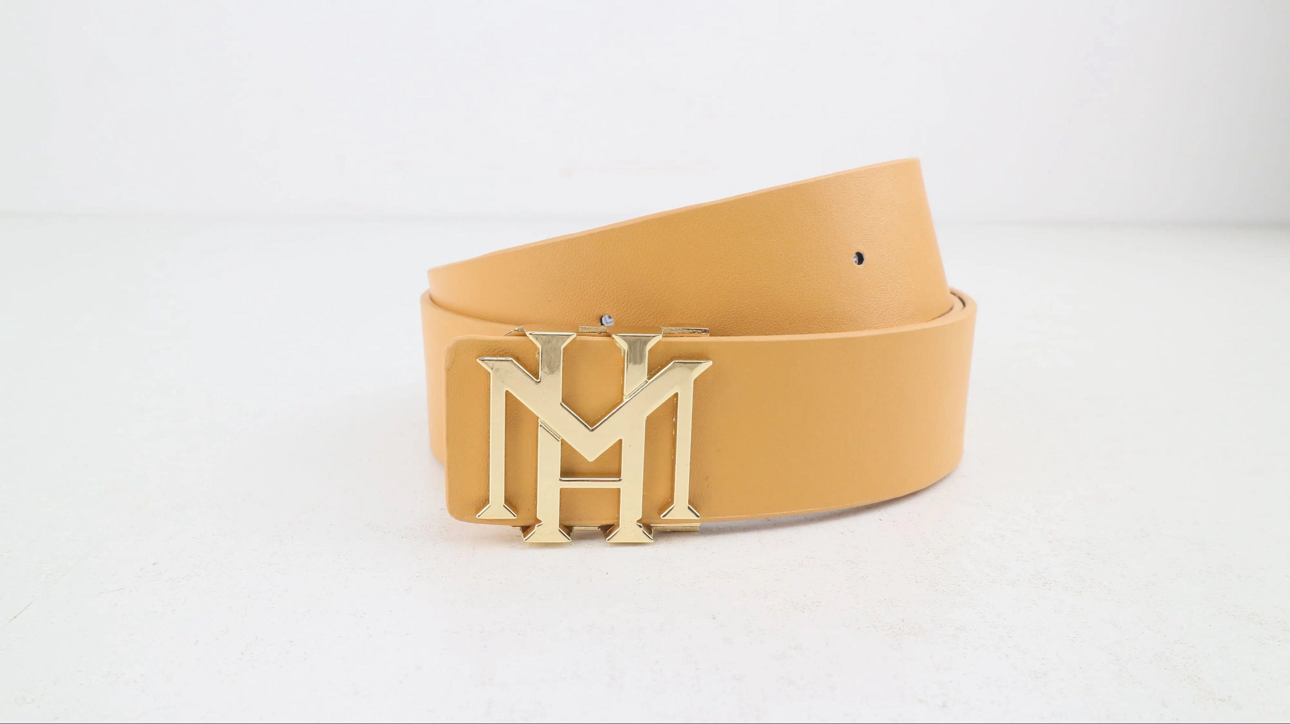 Leather belt